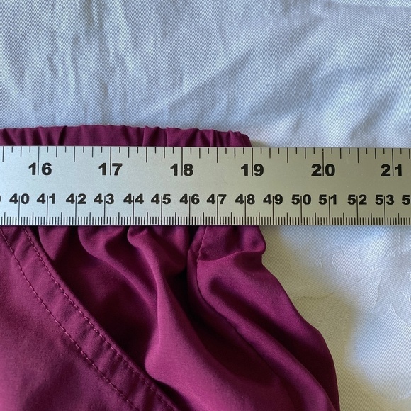Koi Basics Women's Wine Cargo Scrub‎ Pants Size 2X Regular - Picture 10 of 15